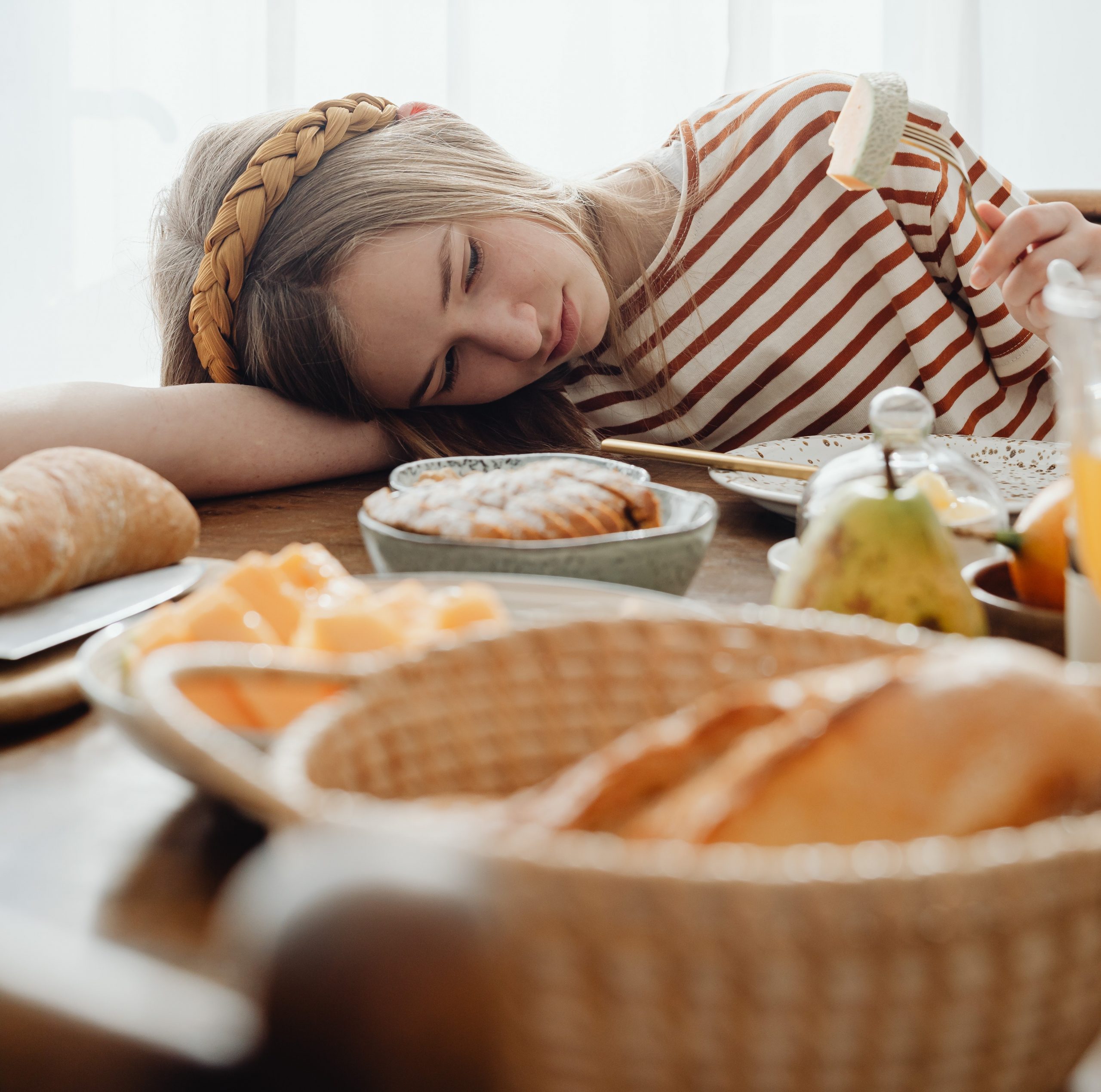 10 Eating Disorder and Strategies to Overcome Overeating Habits